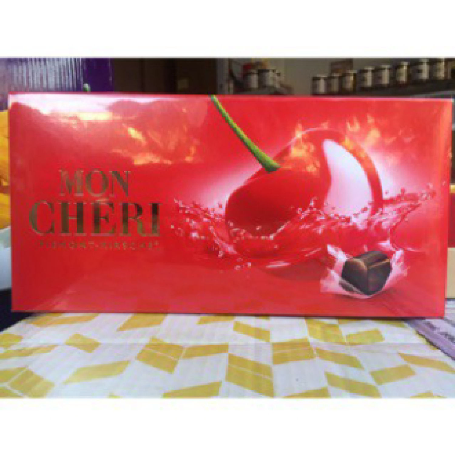 SOCOLA rượυ MON CHERI 157G (15 VIÊN)