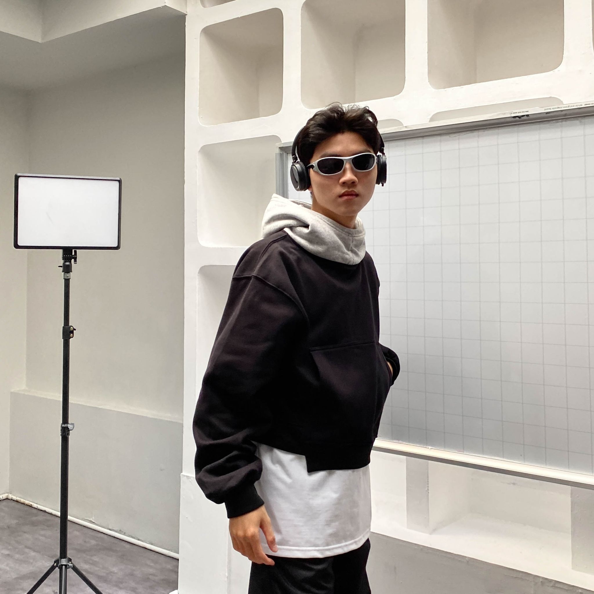 ÁO KHOÁC FF Y2K CROPPED HOODIE