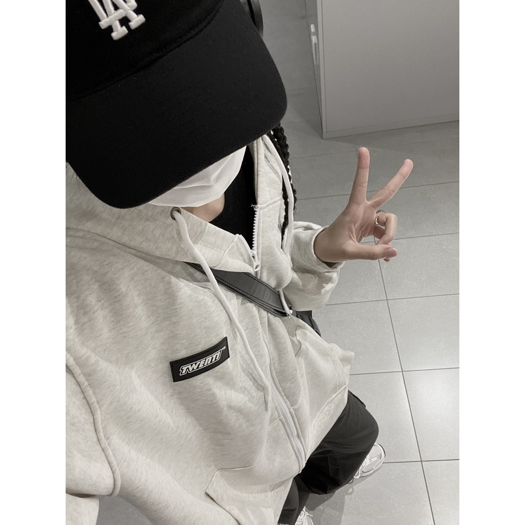 [Nhập Lazxuhuong03 - Giảm 40k/299k]ÁO HOODIE ZIP TWENTI TAG MẠC THỜI TRANG