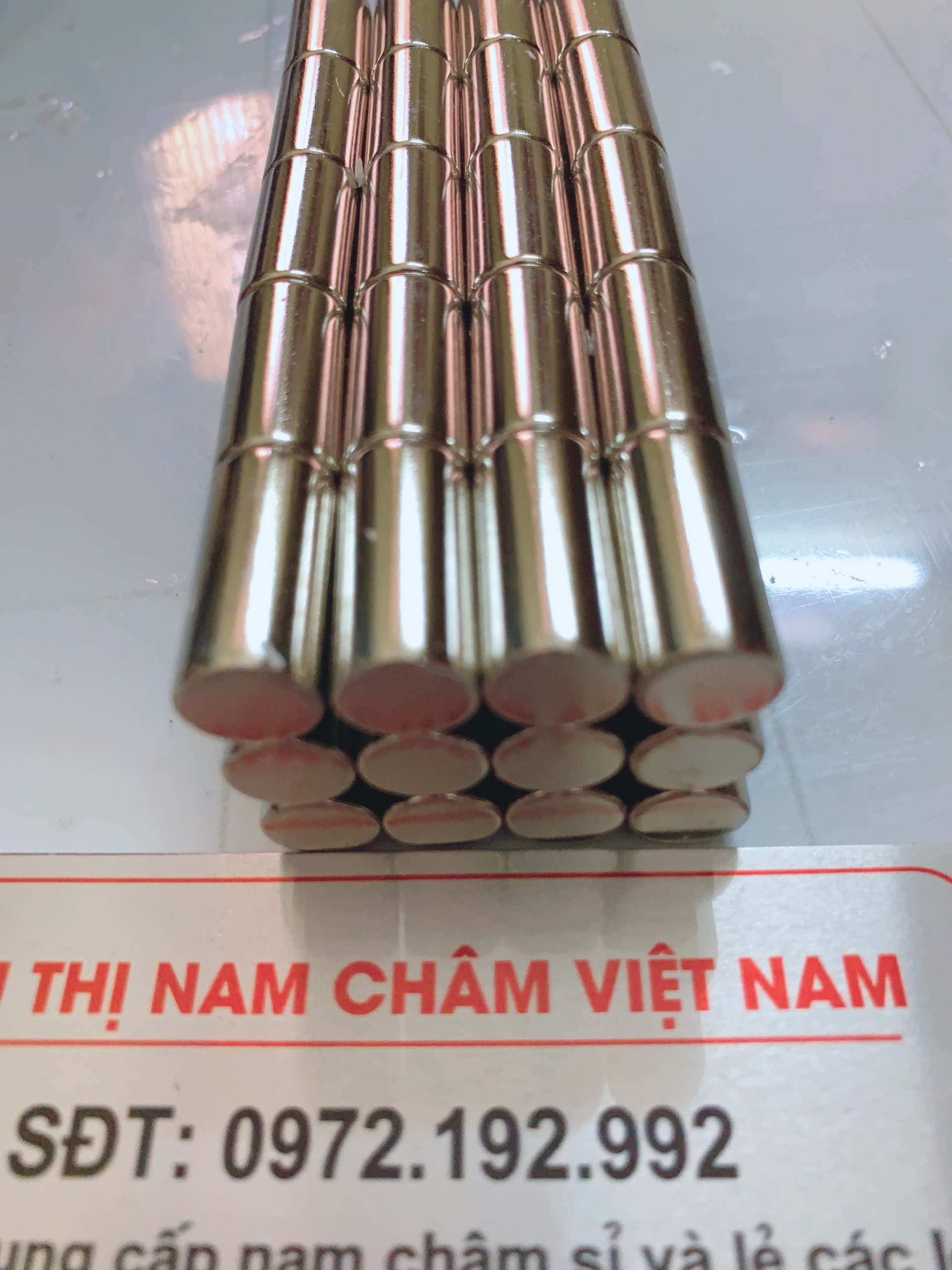 Nam châm trụ tròn đất hiếm D10x20mm(siêu hút)