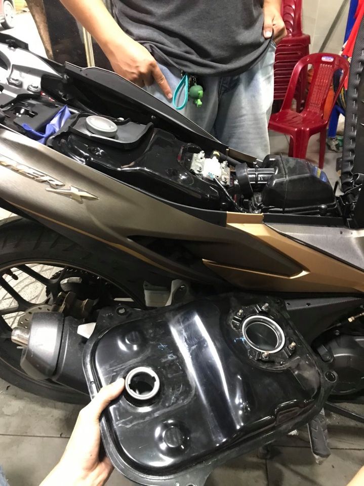 Bình Xăng 6.5 Lít Cho HONDA WINNER - WINNER X