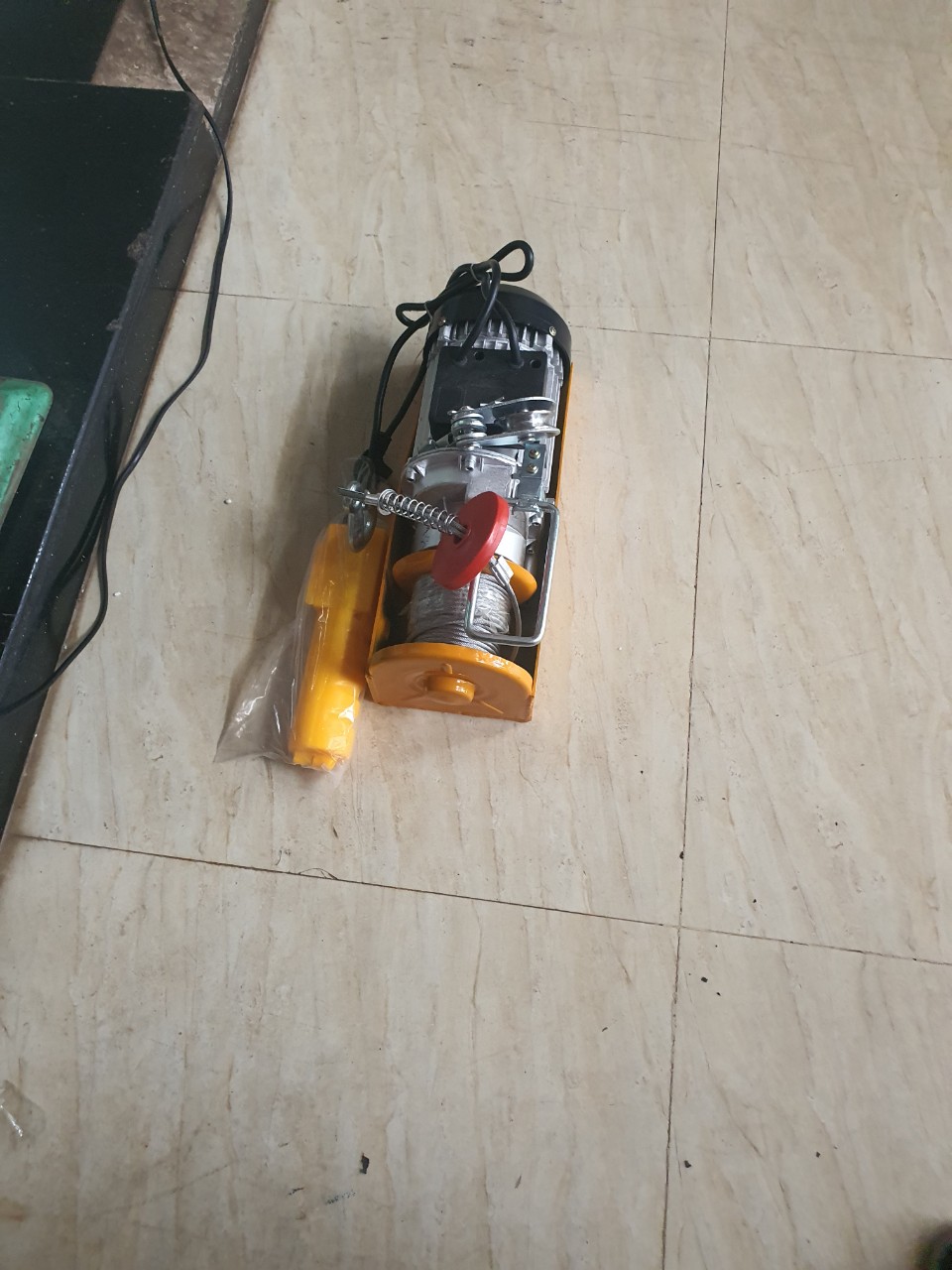 MÁY TỜI TREO PA400