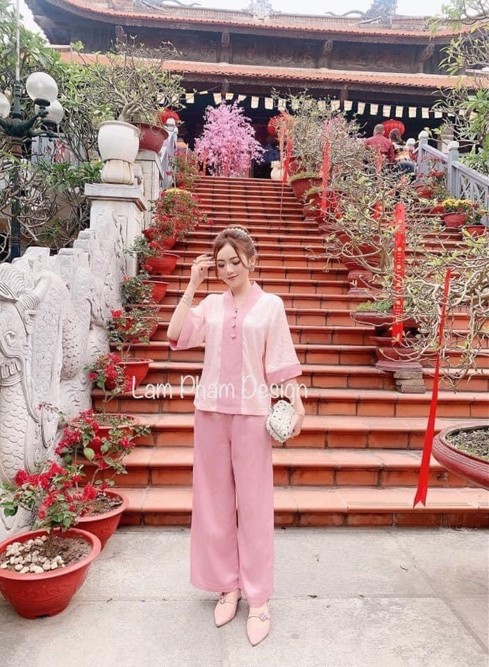 Mẫu gấm Hoa phối viền lụa bà lai G01