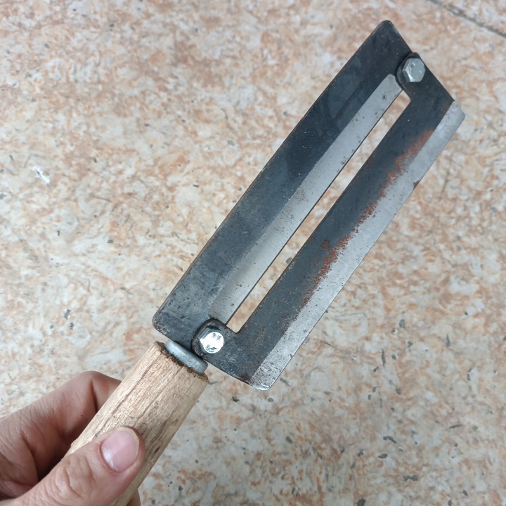 Dao dóc mía , Gọt Dứa 2 lưỡi siêu sắc bén