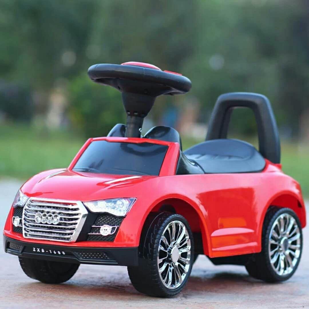 Ô TÔ CHÒI CHÂN AUDI MÀU XANH CHO BÉ