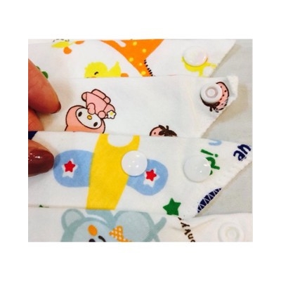 Khăn Yếm Tam Giác Cotton 2 Lớp Cúc Bấm
