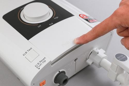 [HCM]Máy nước nóng Panasonic DH-4NTP1VM (BƠM TRỢ LỰC)