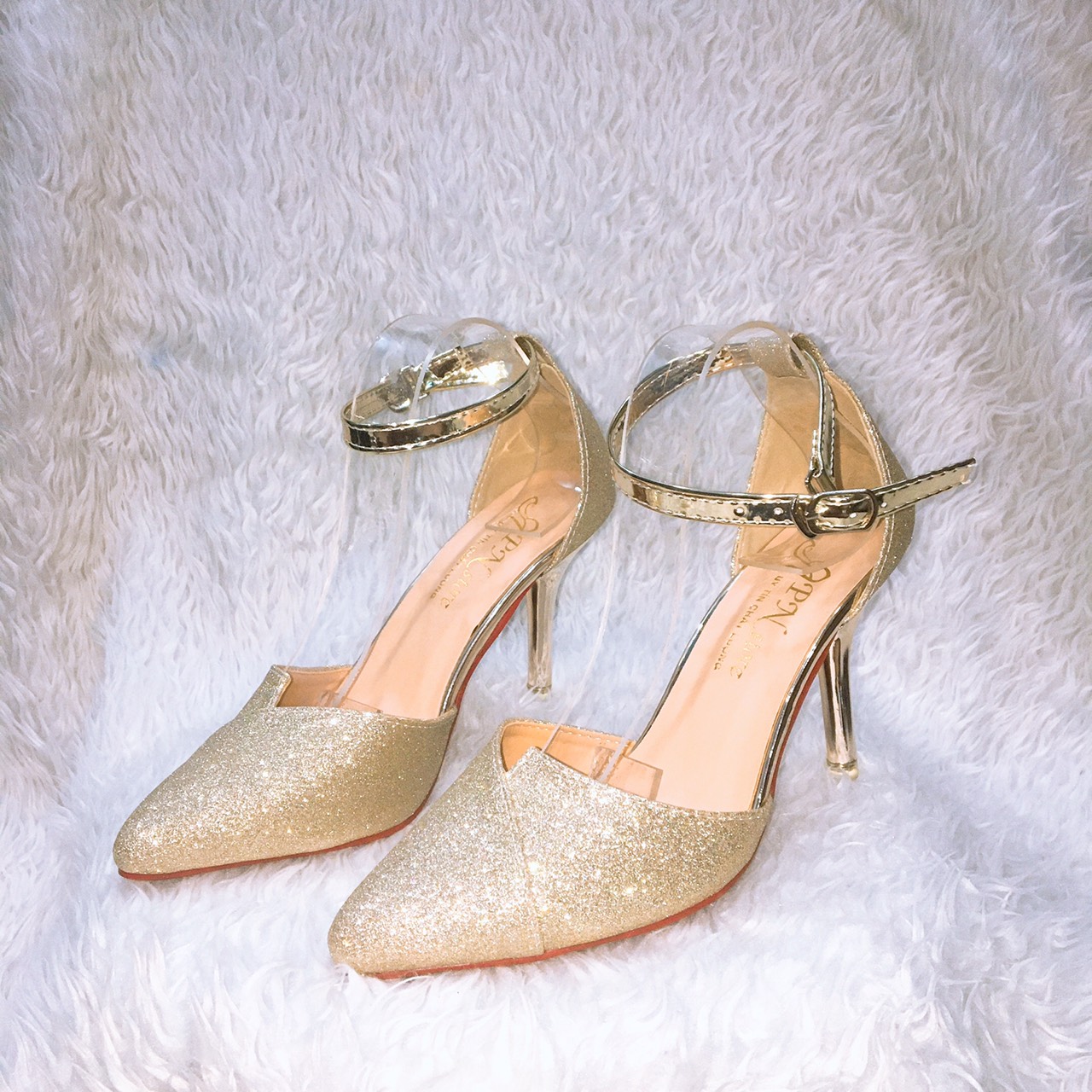 Giày cao gót nhọn 8p bít mũi kim tuyến đồng sang trọng - BM05