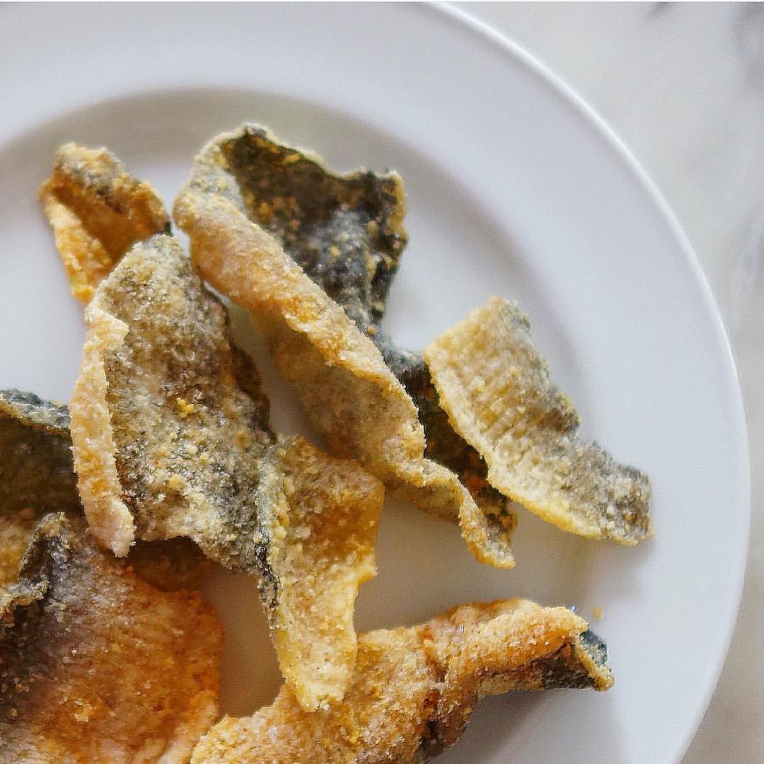 Da cá trứng muối 50g IRVINS - Mini Salted Egg Fish Skin