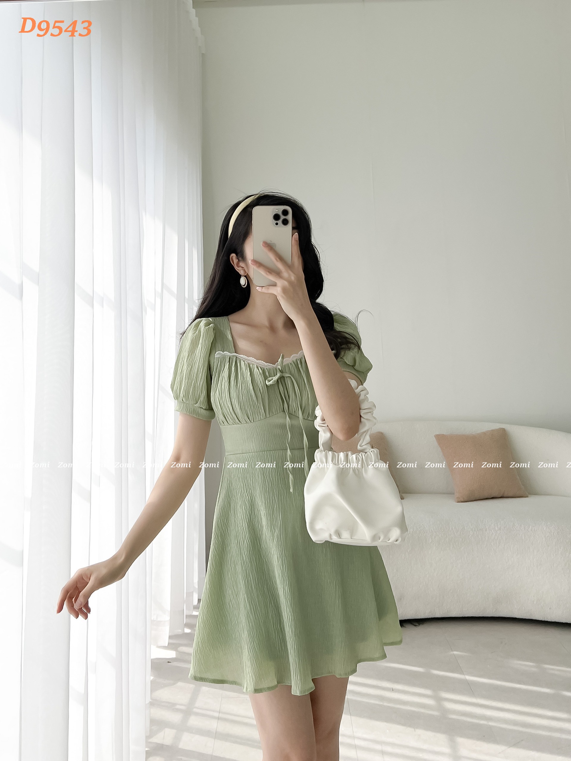 Đầm xòe tay phồng nhún phối ren điệu đà