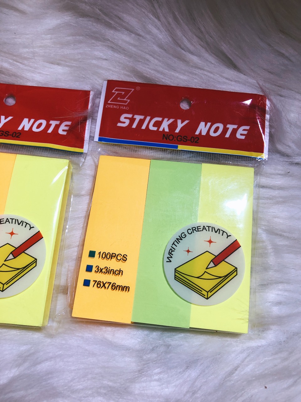 GIẤY NOTE GHI CHÚ DẠ QUANG ( 1 xấp )