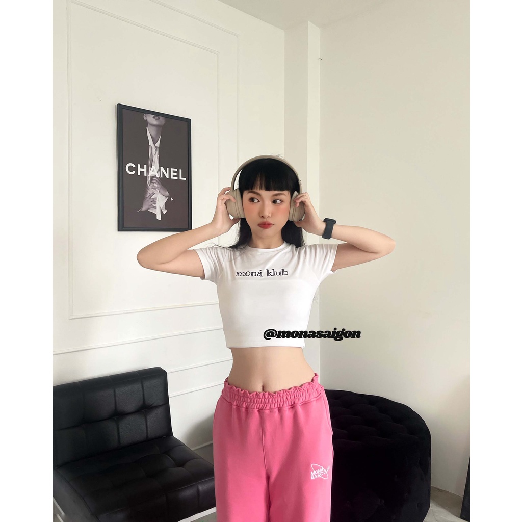 Áo thun croptop MONÁ - KLUB