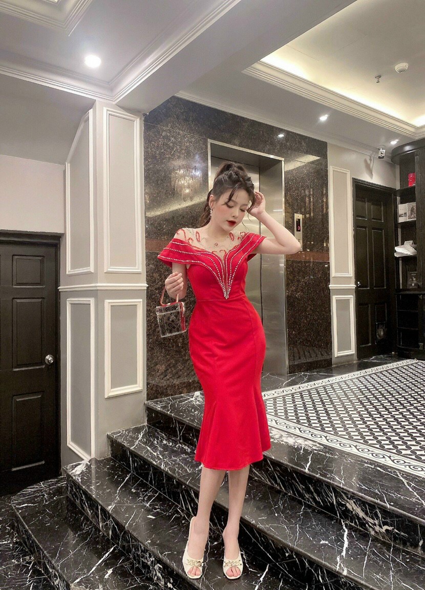 Đầm body đuôi cá kết pha lê - yb220159