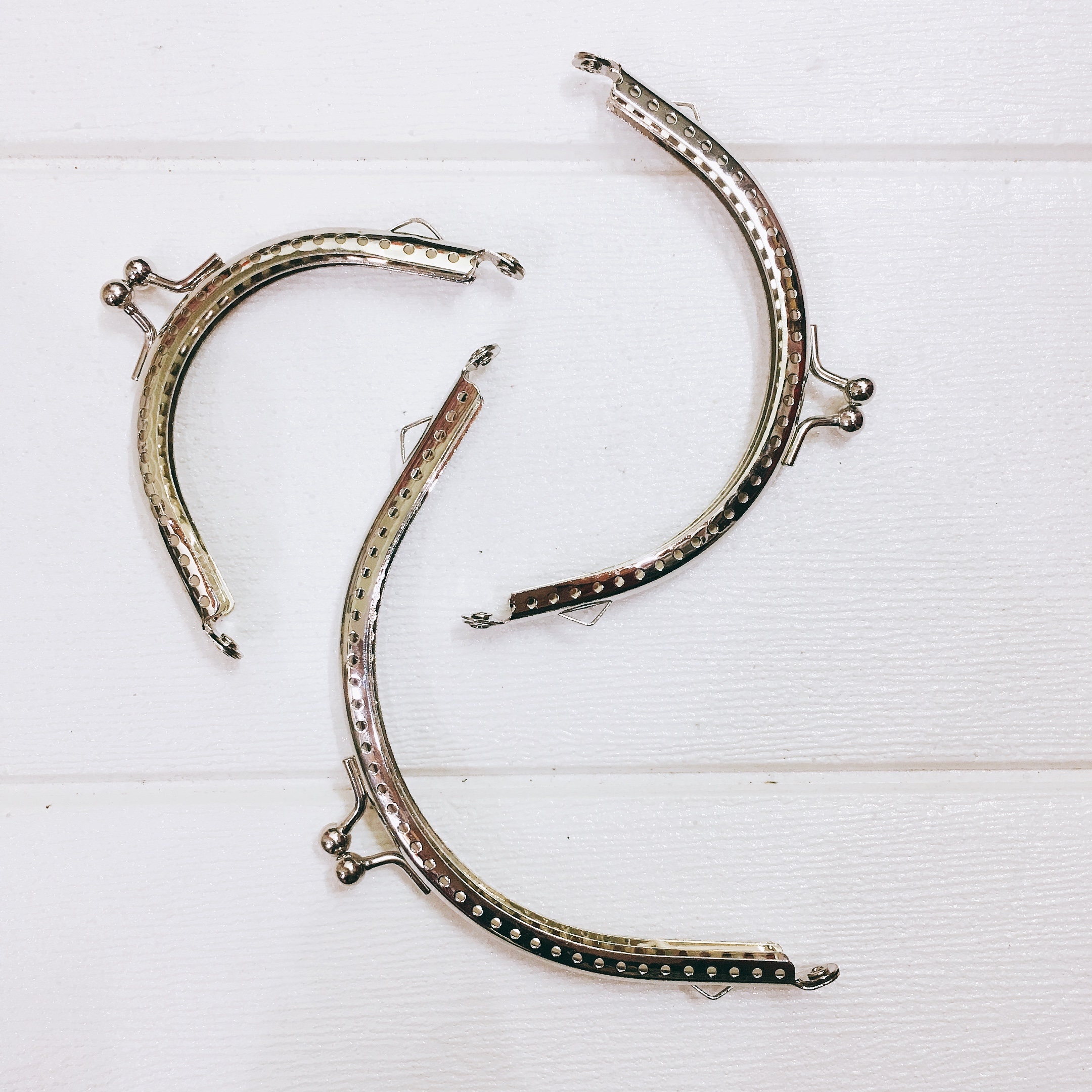 Smooth bag frame to make handmade handbags