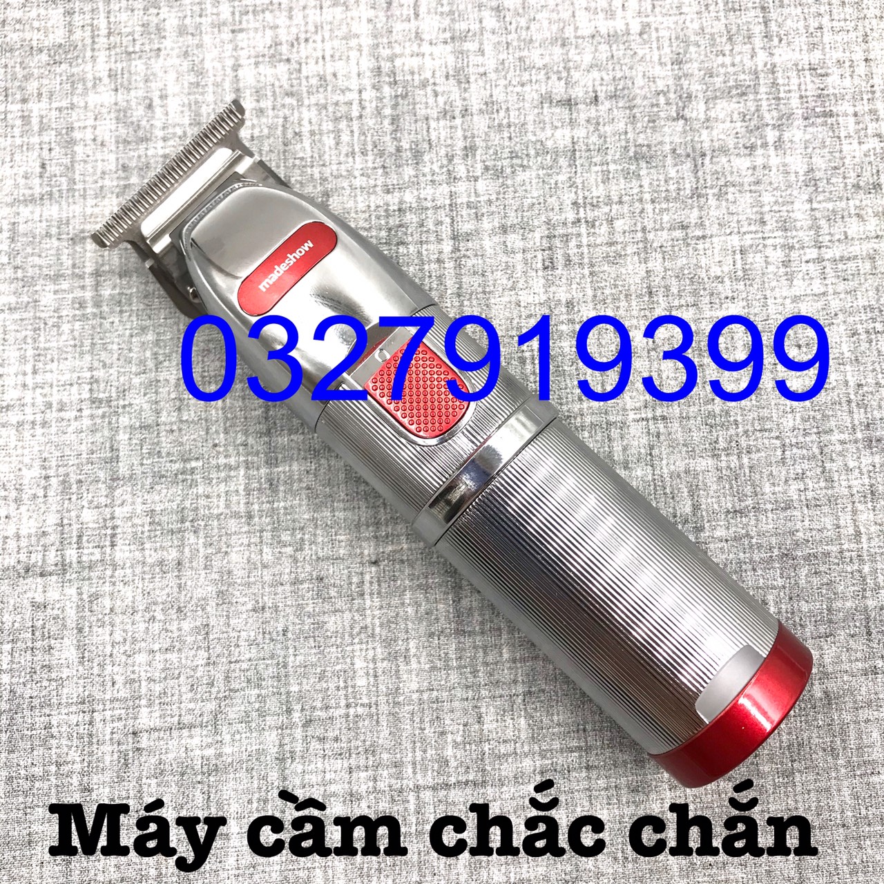Madeshow Tông đơ chấn viền cao cấp M6, màu xanh trắng, pin lithium 1400mAh, động cơ Turbo 2 tốc độ, lưỡi thép không gỉ, công suất 8W, thiết kế hiện đại, bảo hành 3 tháng