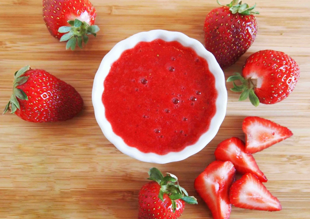 Mứt dâu tây đặc sản Đà Lạt strawberry