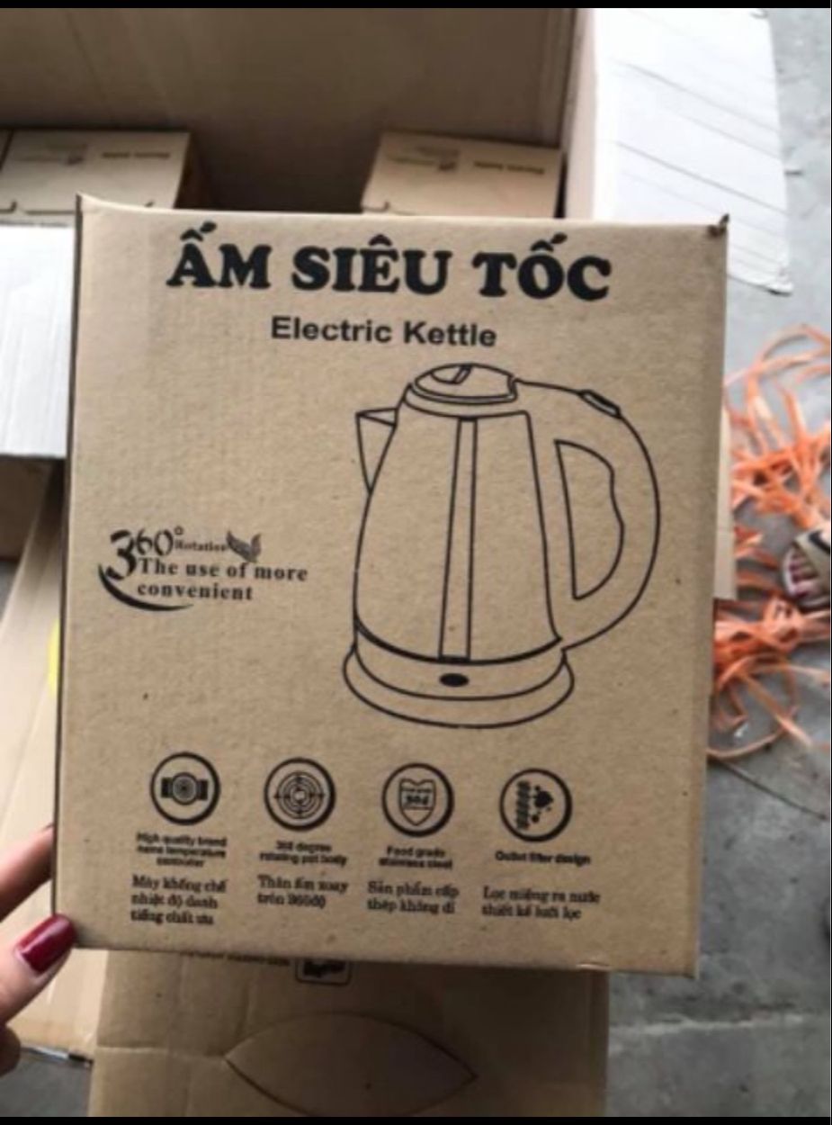 Ấm siêu tốc dung tích 1,8 lít
