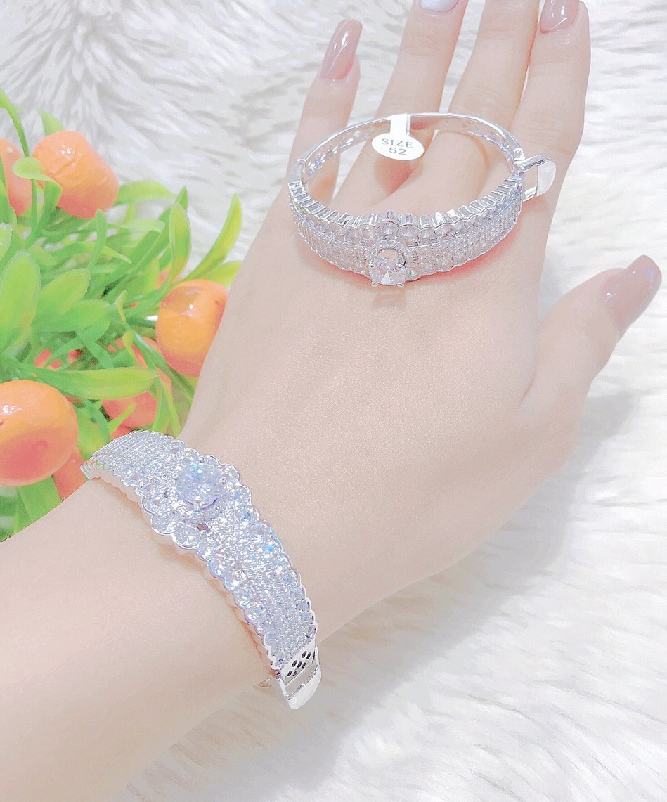 Vòng Tay Nữ Mạ Bạch Kim Đính Xoàn Hàng Đá  UH150R0811 - Mang Đi chơi, đi tiệc cực sang - Bao đổi trả trong vòng 07 ngày - Hàng đẹp hơn trong hình - thời trang nữ, vòng tay đẹp  vong tay nu ma vang 18k