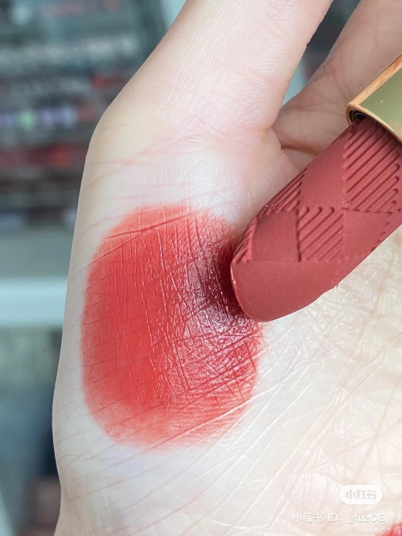 [FreeShip Max] - Son B*urberry No.93 russet (Đỏ đất) - Kiss cosmetics