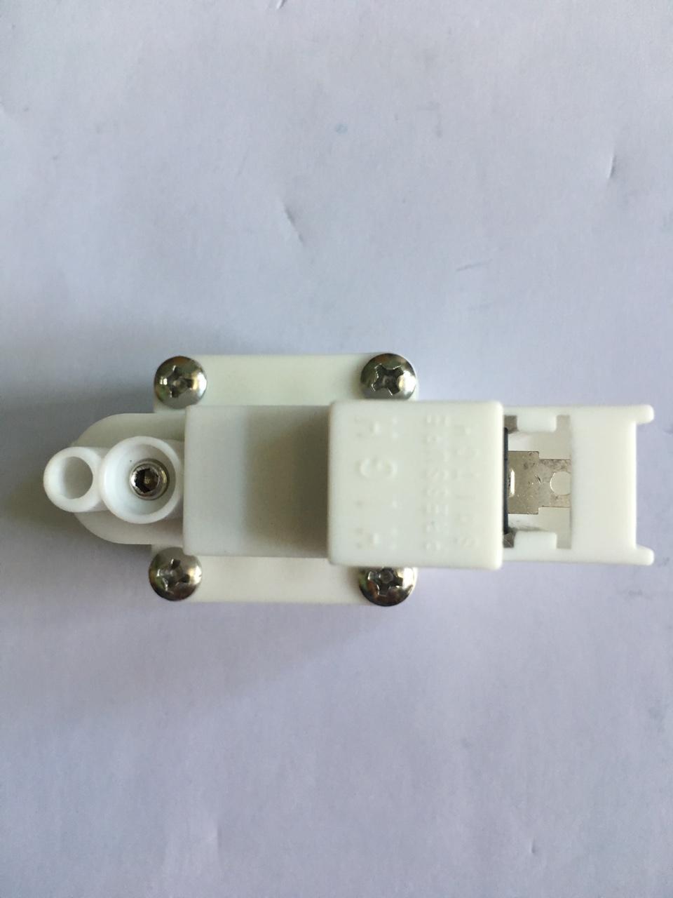 VAN ÁP CAO DÙNG CHO MÁY LỌC NƯỚC.DÙNG DÂY 6 LY.