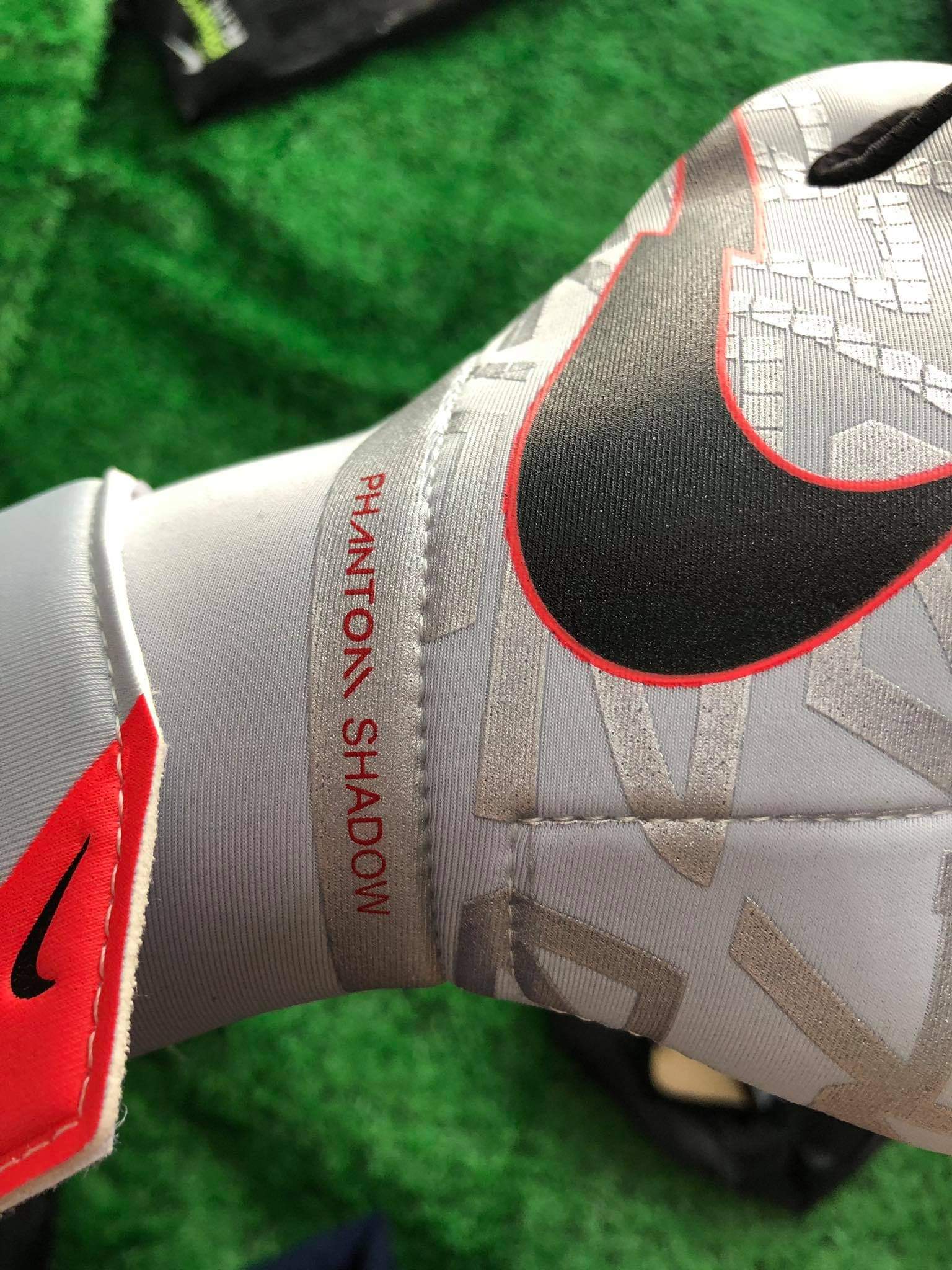 Găng tay thủ môn BỀN ĐẸP SIZE 7,8,9,10