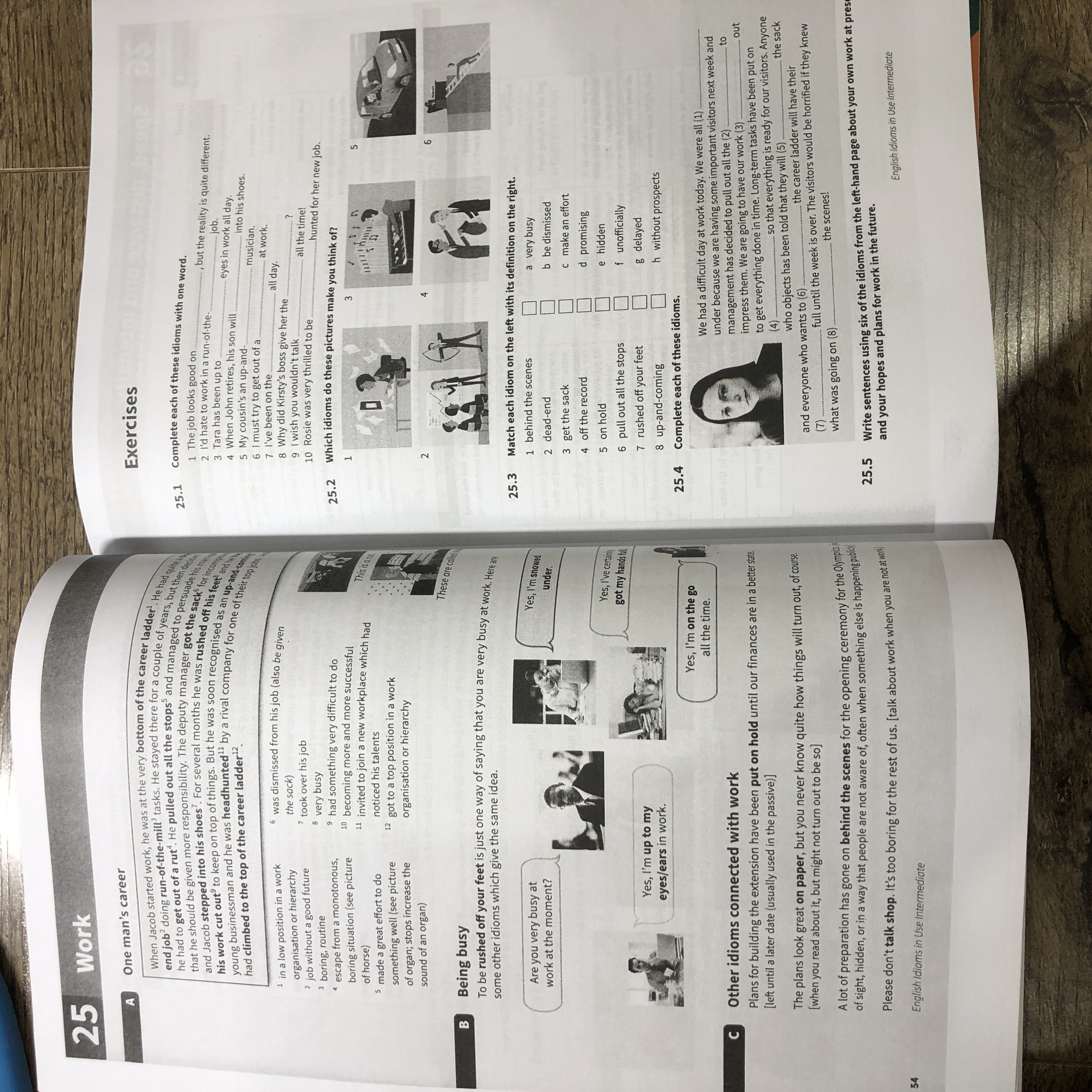 Sách English Idioms in Use Intermidiate&Advanced