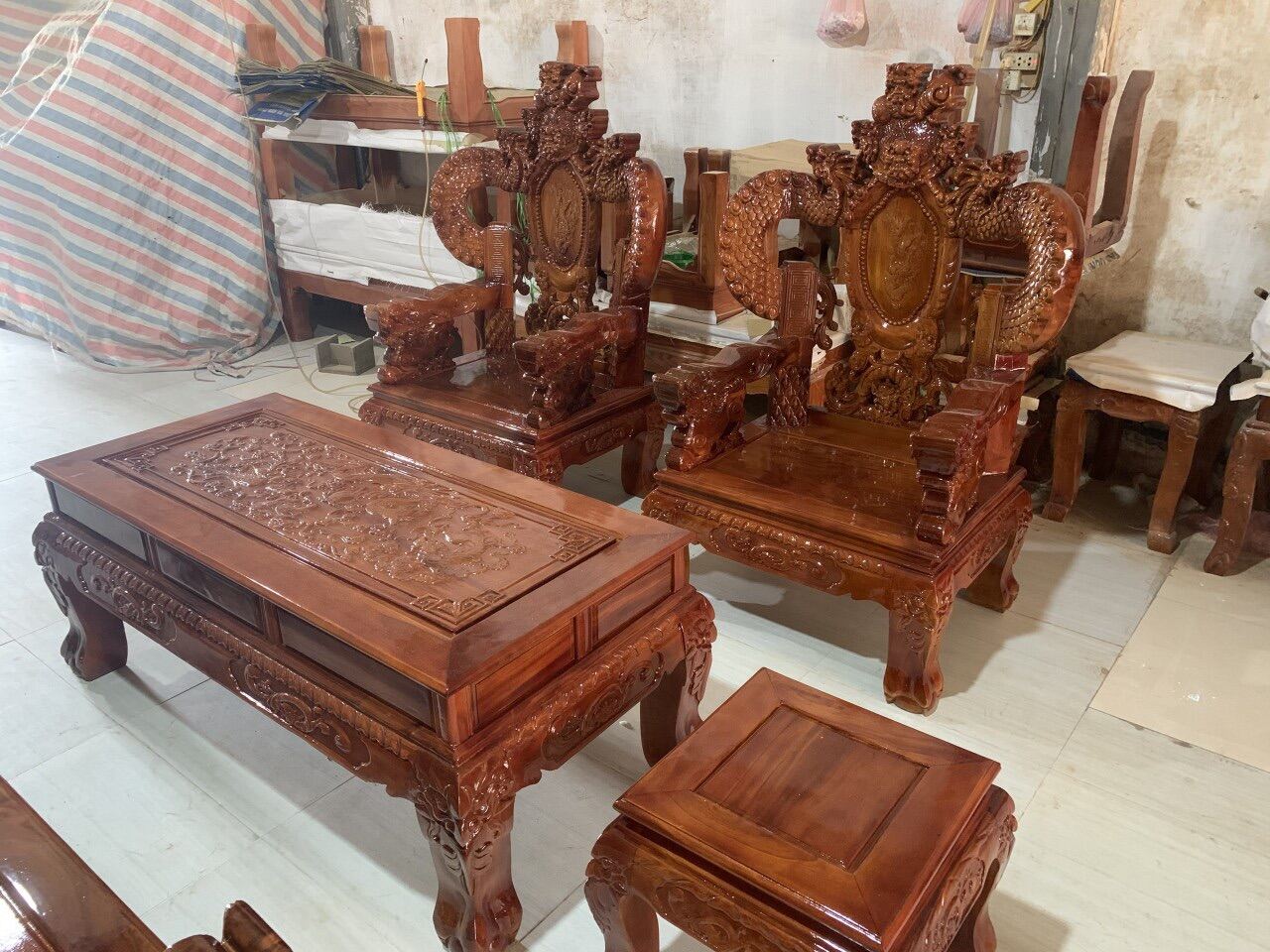 Bộ ghế lim đầu rồng siêu lớn