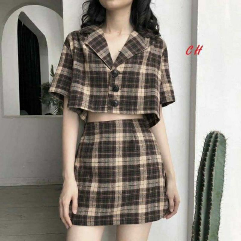 Set Váy Kẻ Caro Set Đồ Nữ Cổ Vest Đơn Giản Dễ Mặc