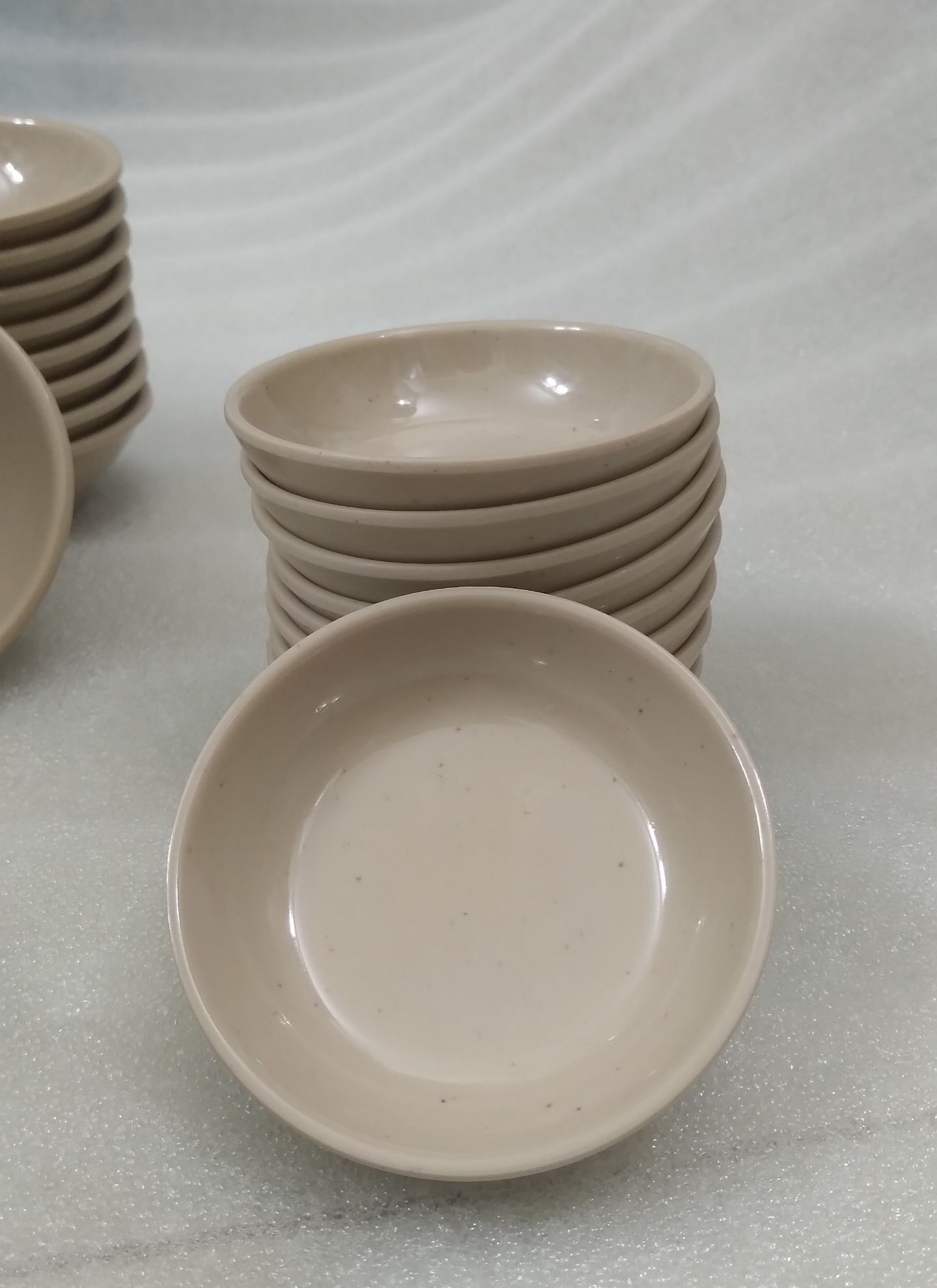 Chén đựng nước chấm tròn nhựa Melamine màu Nâu