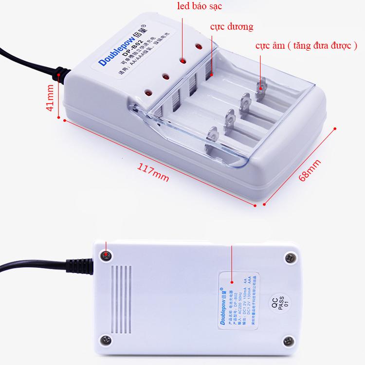 Bộ sạc pin AA/ AAA – Tặng 4 cục pin sạc