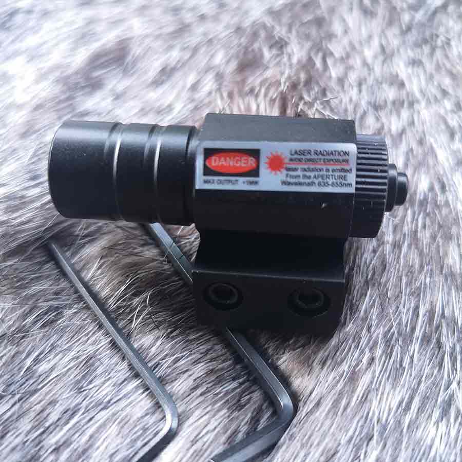 Đèn Laze Tia Đỏ Gắn Rảnh Mini Pin cúc Áo Giá Rẻ