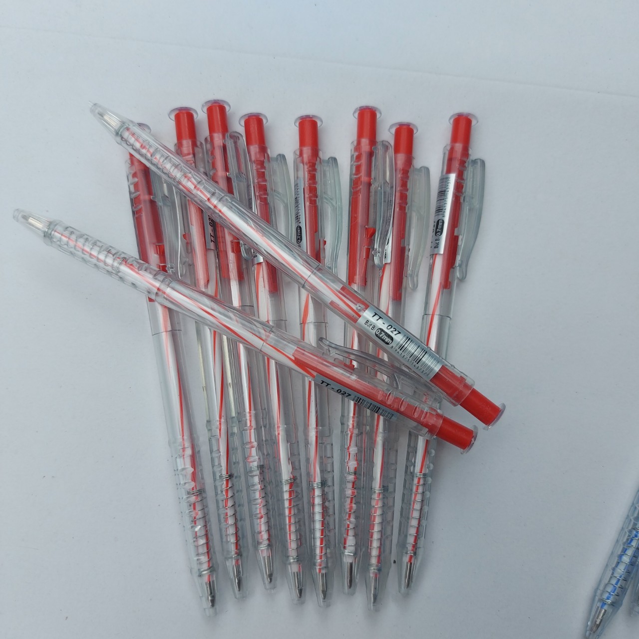 Combo 20 bút bi TT-027 Nét 0.7mm mực xanh - đỏ - đen
