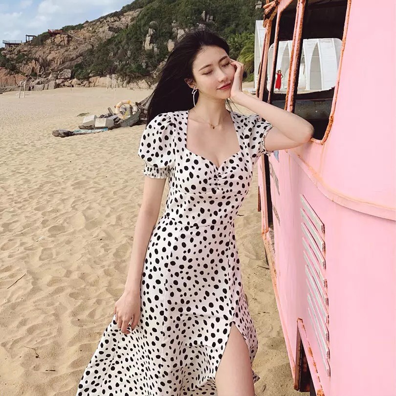 Đầm Bi Đen Lớn Xẻ Tà Kèm Hình Vải Thật.