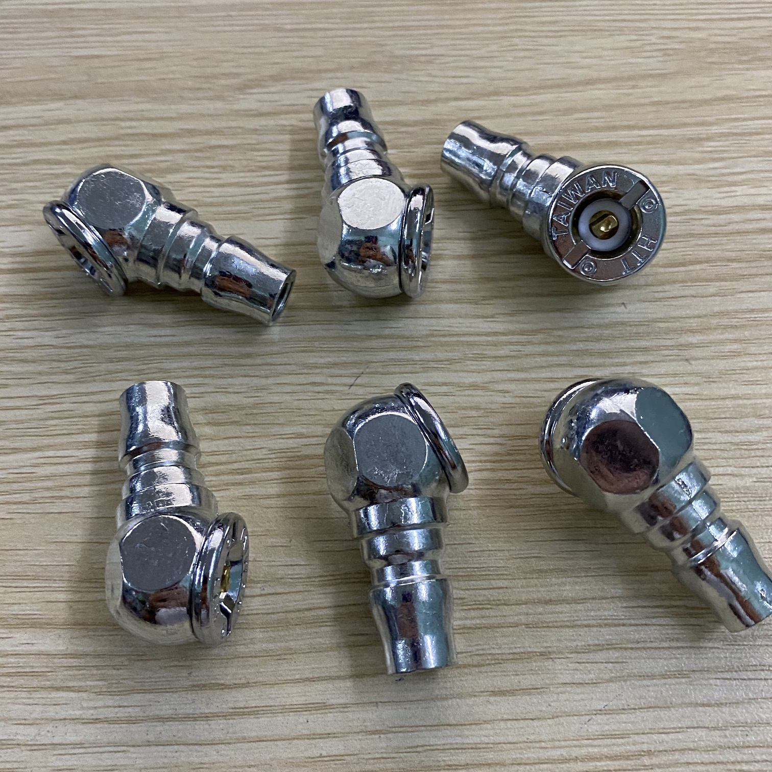 (Combo 2 cái) Đầu bơm hơi lốp xe máy cao cấp