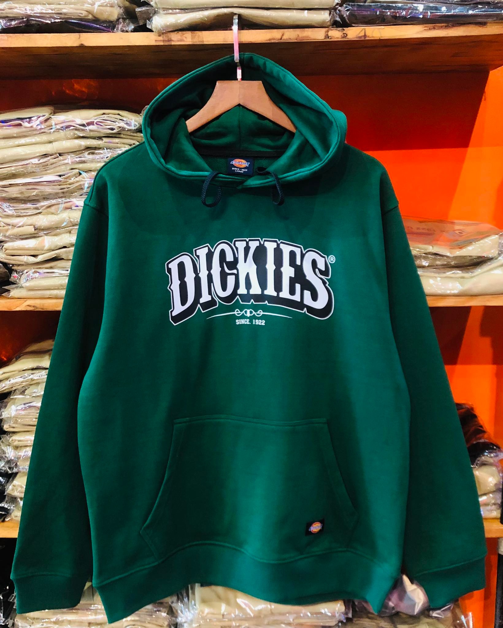 Áo hoodie nỉ đen Dickies nam nữ unisex form rộng basic in ngực chính hãng