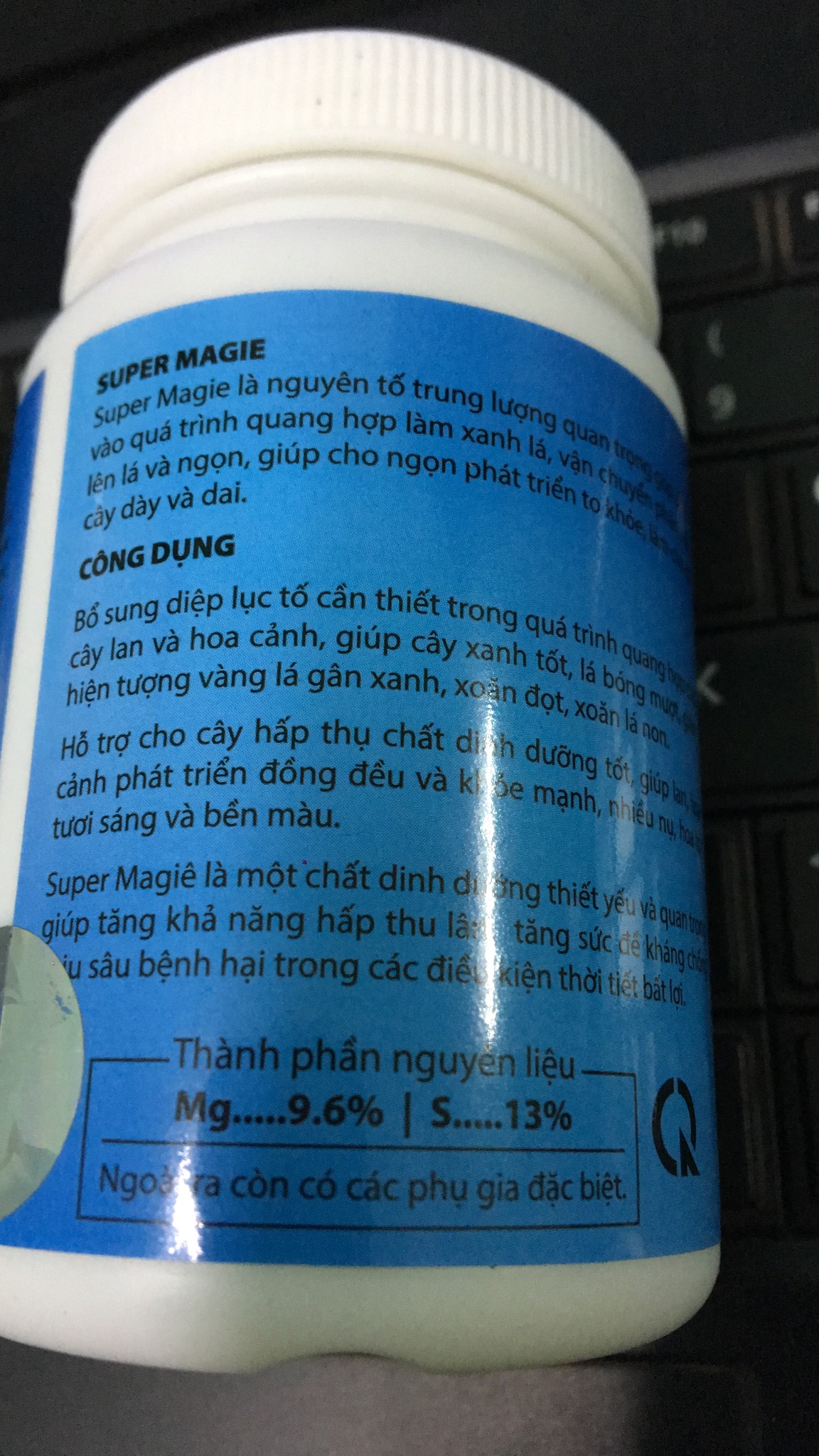 Phân bón Super Magie Nitrat - Super Magnisal lọ 100g