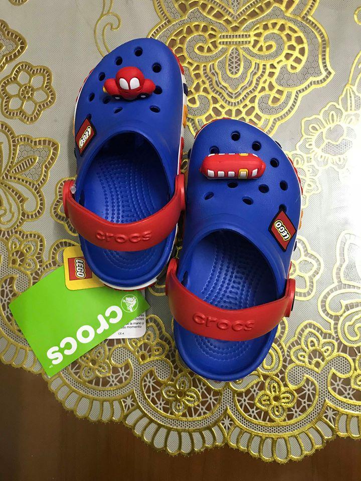 Sục nhựa Lego Crocs trẻ em (màu xanh dương)