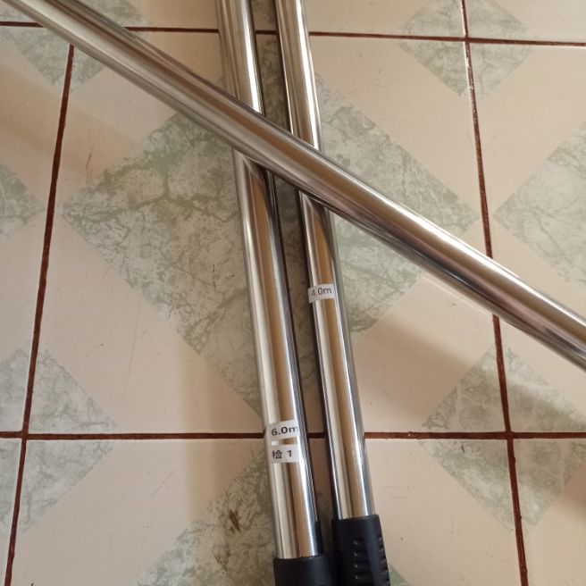 sào inox 6m rút ngắn được còn 1,4m