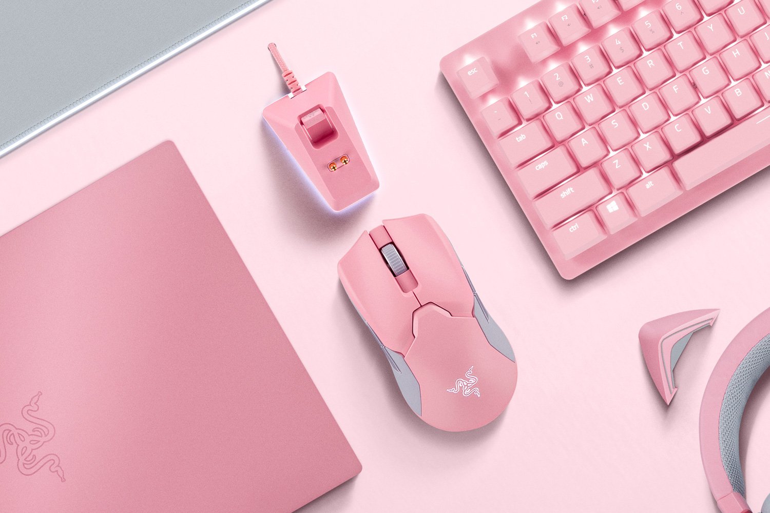 Chuột không dây Razer Viper Ultimate with Charging Dock
