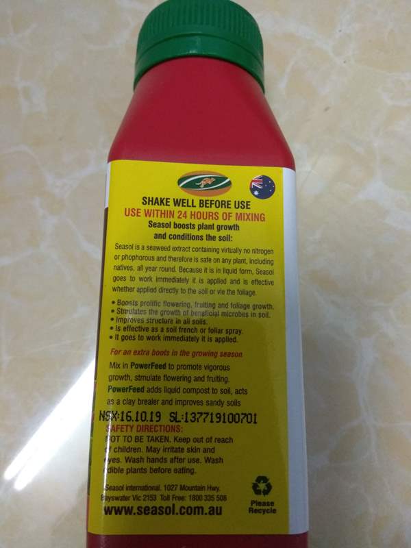 Phân bón lá SEASOL - Chai 250ml