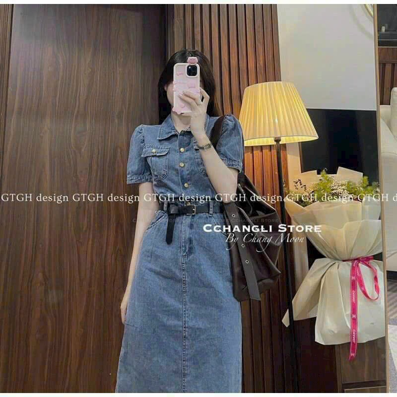 Đầm jean tay ngắn phối nút kèm dây lưng