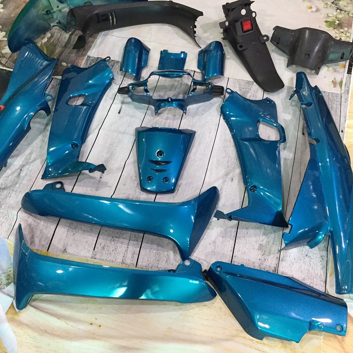 {Tặng kèm tem}   Nhựa xe máy - dàn áo xe màu XANH DA xe Wave alpha / Wave 110 / Wave thái (wave nhỏ ) Wave NGỌC THÁI 1997-2002