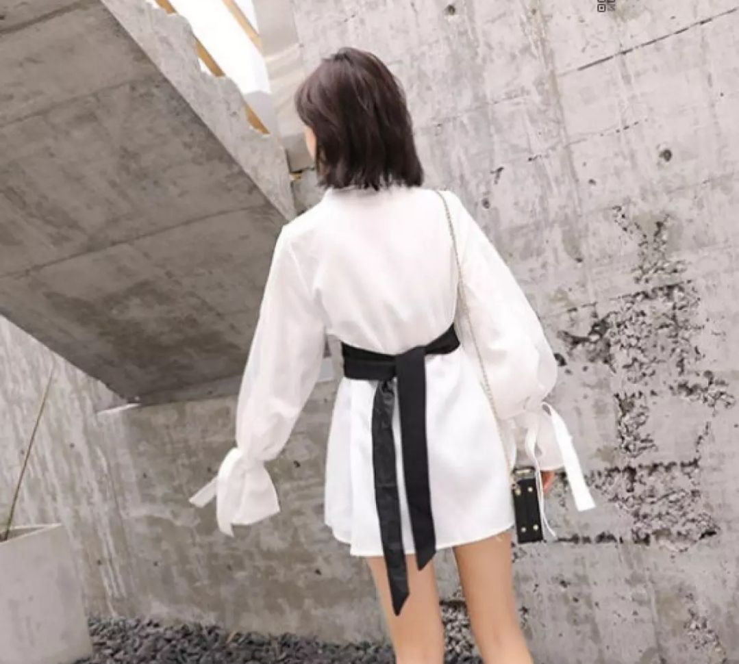 ÁO SƠ MI NỮ,ÁO SƠ MI PHỐI NƠ ĐEN CỘT SAU FORM 53KG