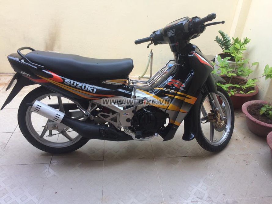 tem trùm satria 120 R 2000. ko bay màu