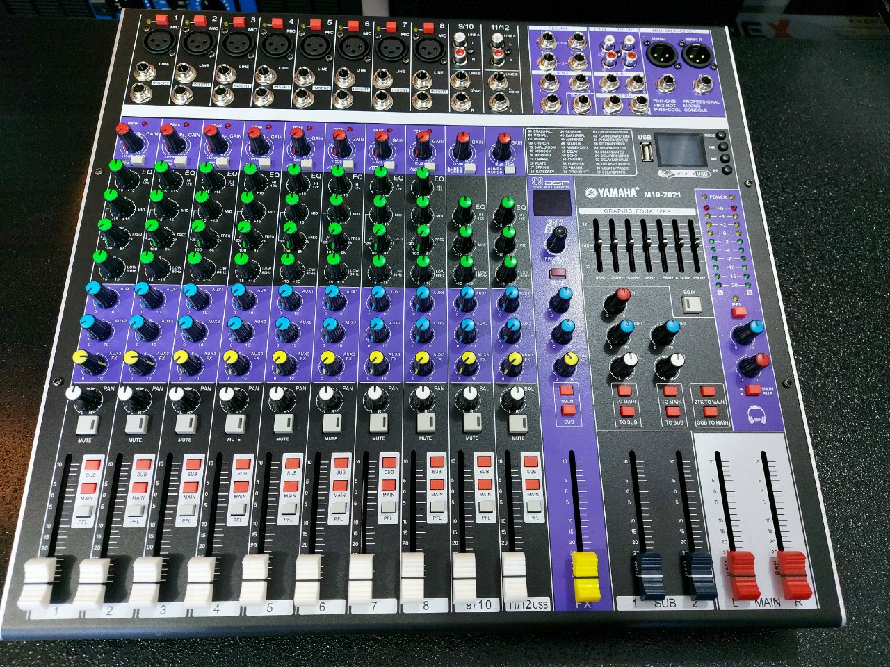 Mixer yamaha M10 2021