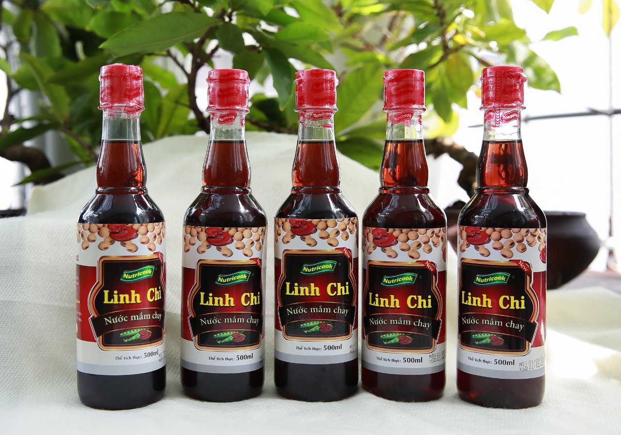 [HCM]NƯỚC MẮM CHAY LINH CHI NUTRICOOK 500ML