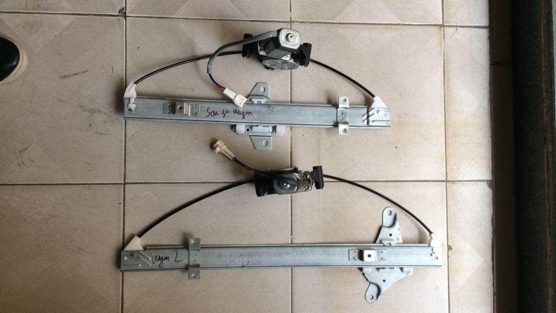 Compa lên xuống kính Suzuki Wagon R+