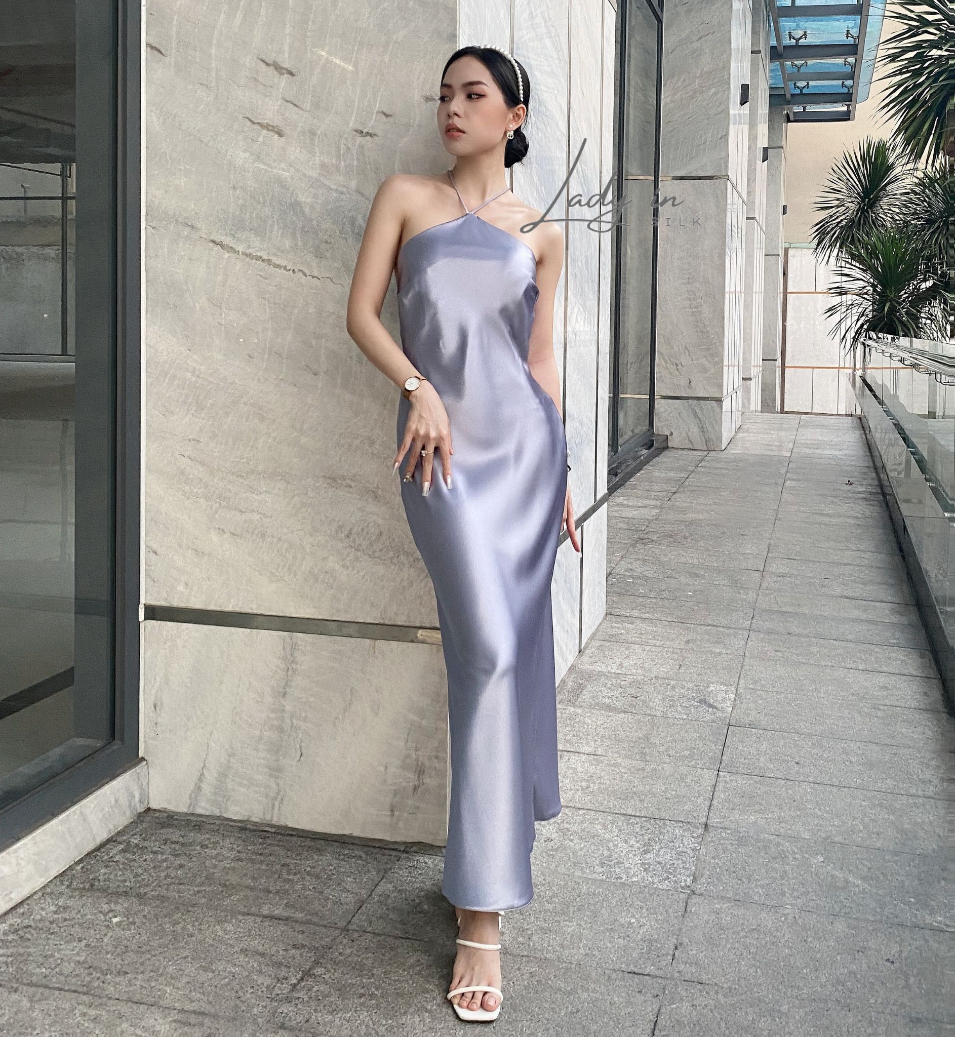 Đầm Lụa Thiết Kế Thời Trang Cao Cấp | Cổ Yếm Thanh Lịch Lady in SILK