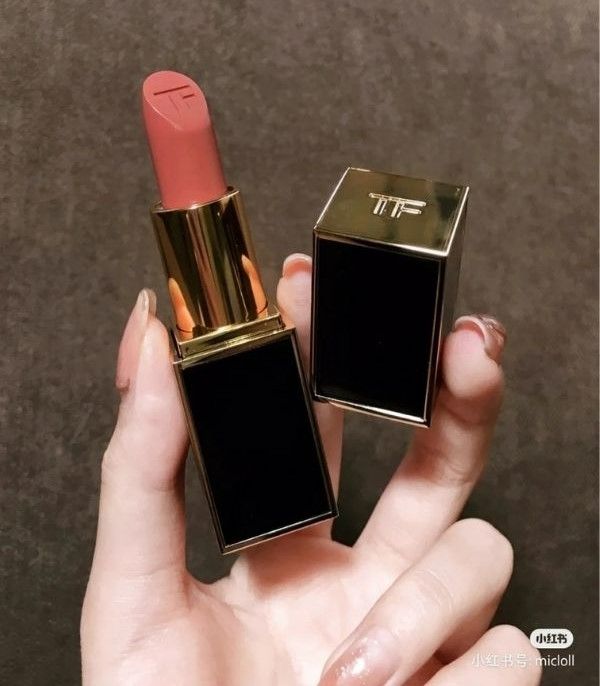 Son Tom Ford Lip Color Matte số 01 Insatiable màu Hồng Cam Đất thỏi  fullbox, fullsize 3gr của Bỉ 