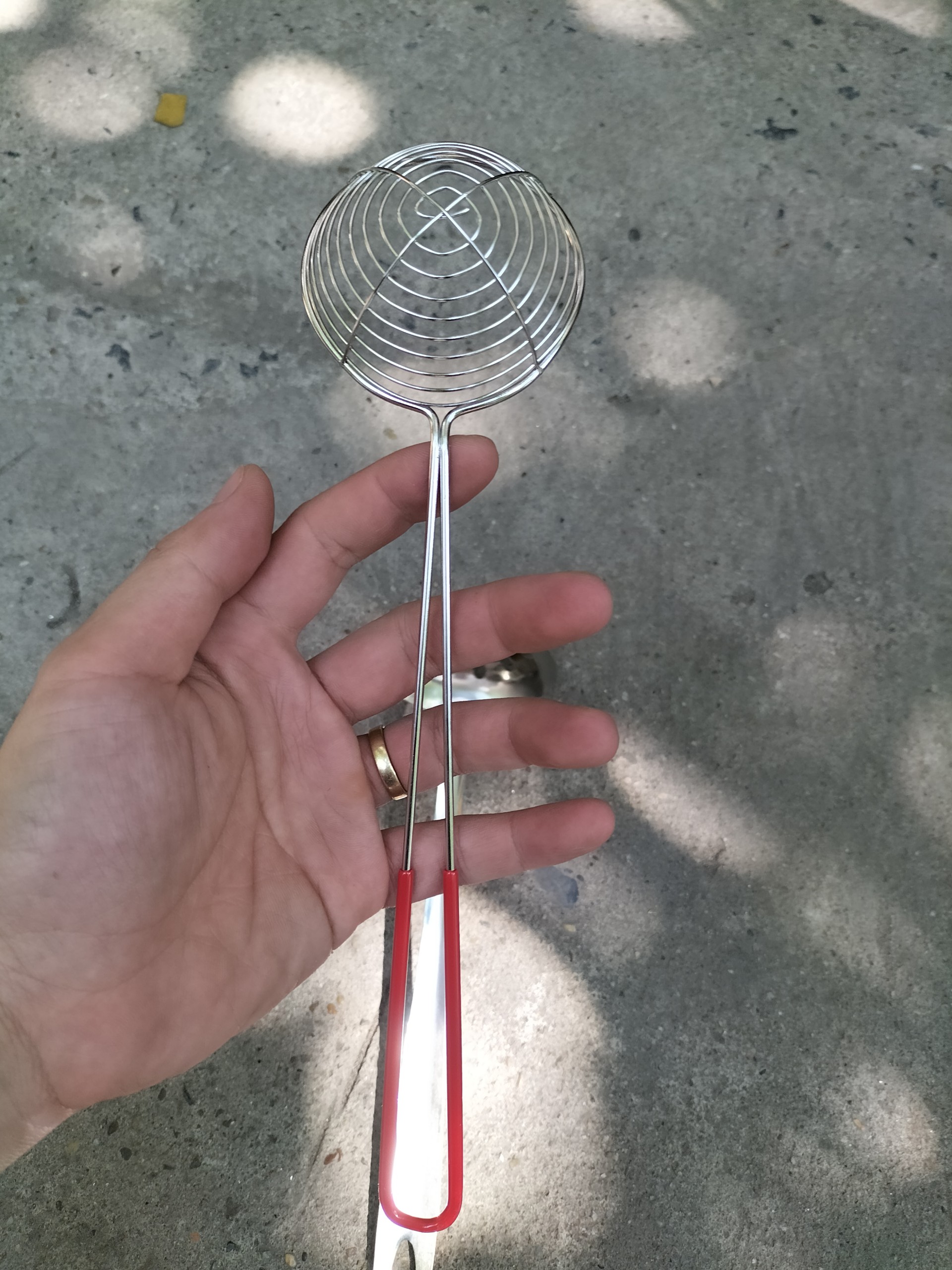 Vợt Múc Chân Trâu Topping Chuôi Đỏ
